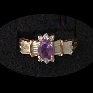 Stunning Vintage Art Deco Styled Amethyst Gemstone Fanned Detail Ring Size 7.25